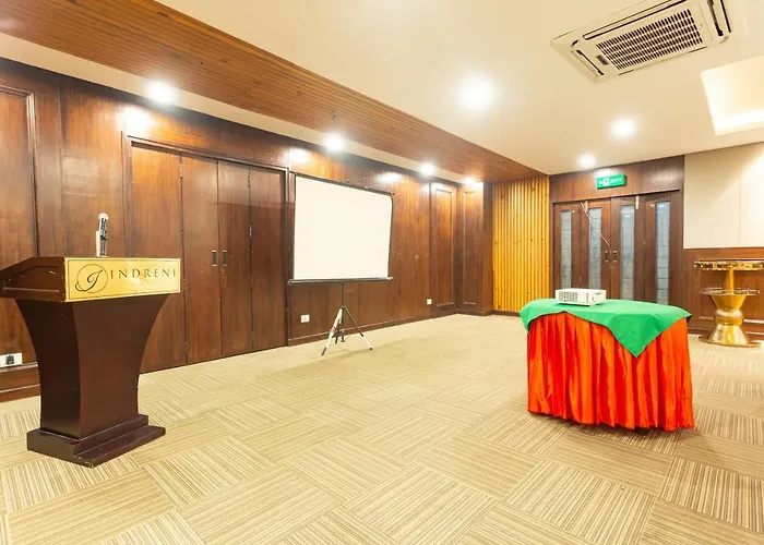Indreni Hotel 4*